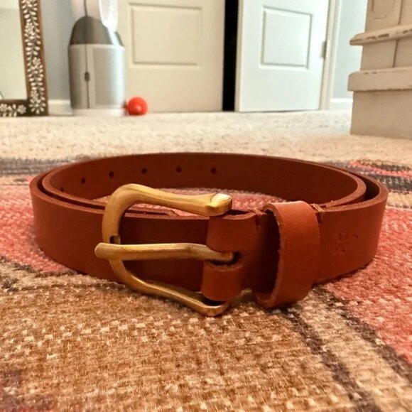 New Frye 100% leather 25MM flat strap loop cognac brown gold hardware belt S/M main image 5